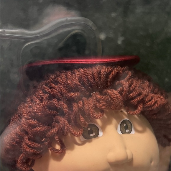 1985 Cabbage Patch Kids Doll with Denim Outfit - Picture 3 of 4